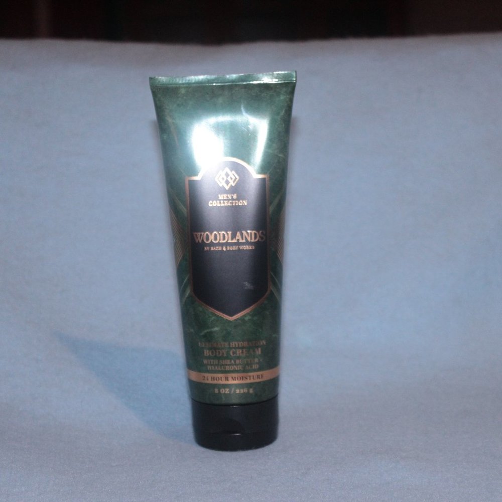 BATH AND BODY WORKS Mens Woodlands Body Cream